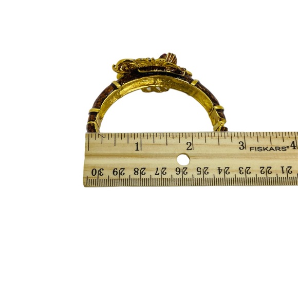 RARE VINTAGE KENNETH JAY LANE(KJL) LION HEAD CLAMPER BRACELET - Picture 7 of 7